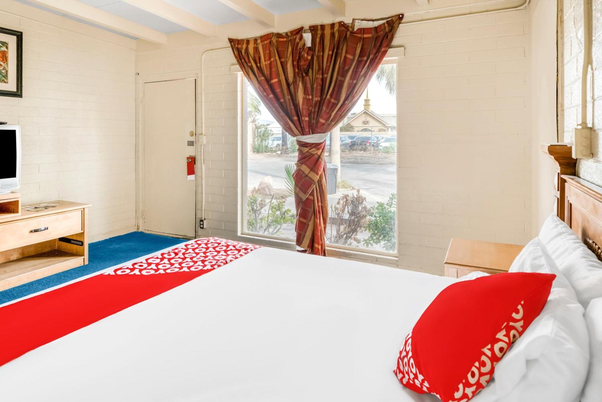 Oyo Oasis Motel Las Vegas I-15 Bagian luar foto